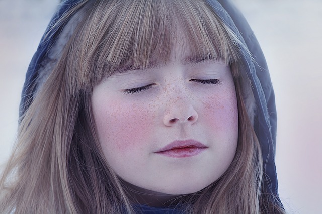 person-1270953_640.jpg